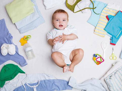 Baby für jedes Wetter anziehen 